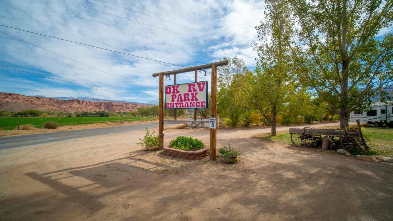 Outdoor Glamping Large 5Th Wheel Setup Ok4A Apartment Moab Exterior photo